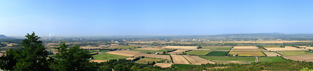 panoramic view of la garde adhémar