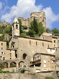 ruin's castel of montbrun les bains