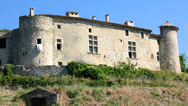 château de poët laval
