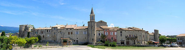 village de taulignan en drôme provençale