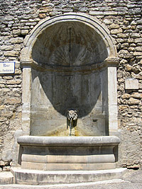 fontaine de taulignan